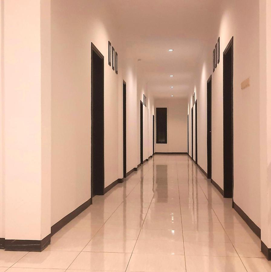 Cozy Stay Kupang Kupang  Extérieur photo