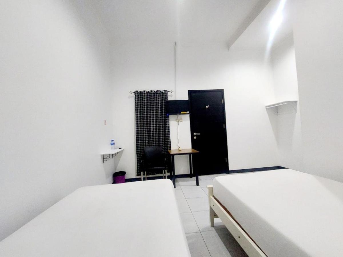 Cozy Stay Kupang Kupang  Extérieur photo