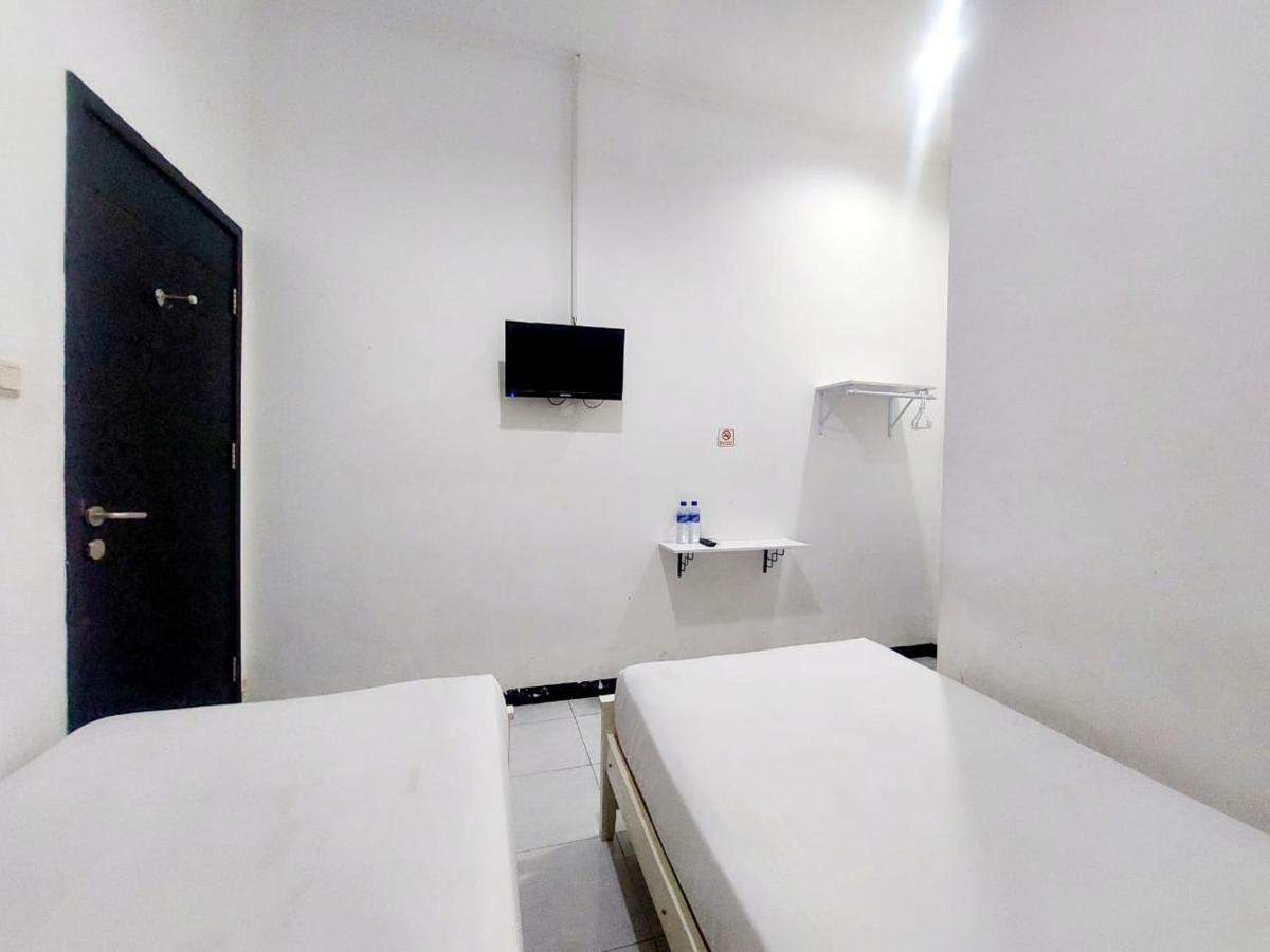 Cozy Stay Kupang Kupang  Extérieur photo